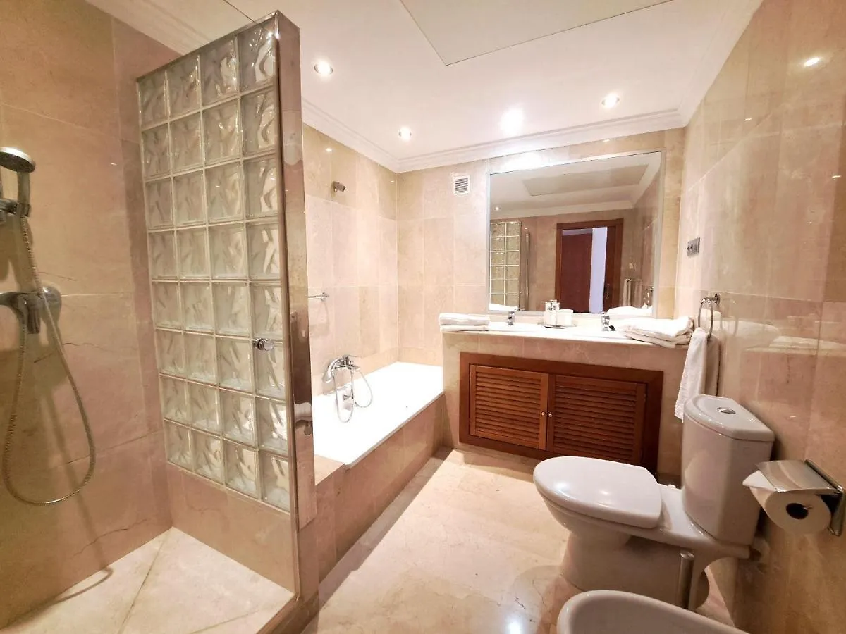 Aloha Hill Club Lejlighed Marbella Spanien