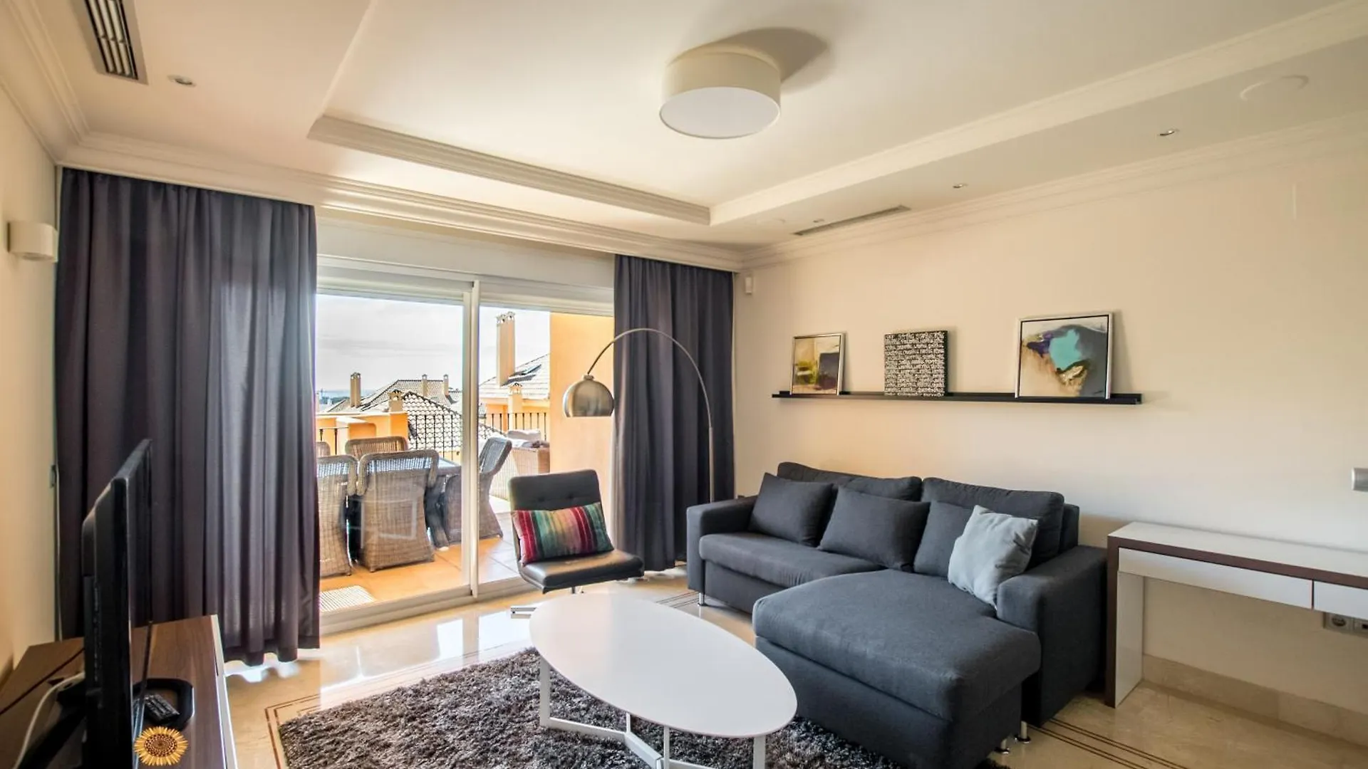 Aloha Hill Club Lejlighed Marbella