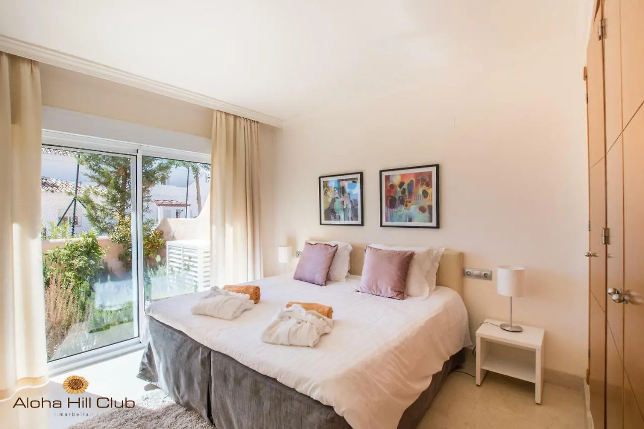 Apartament Aloha Hill Club Marbella 0*,